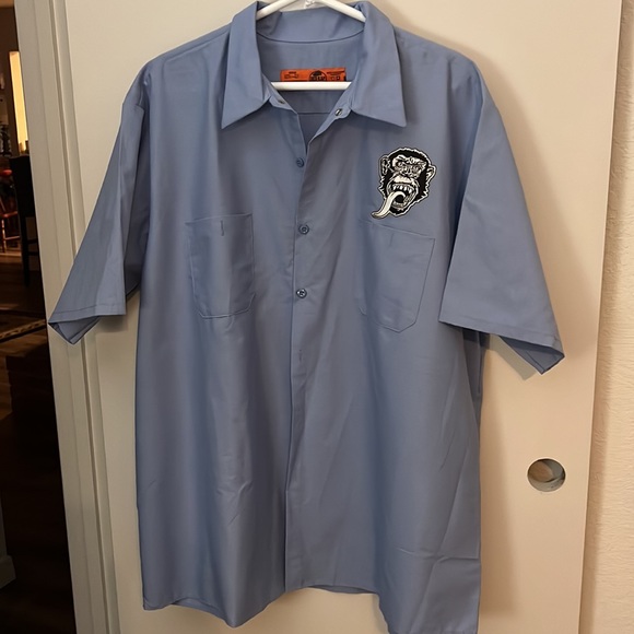 Red Cap Gas Monkey button down work shirt! - Picture 2 of 6